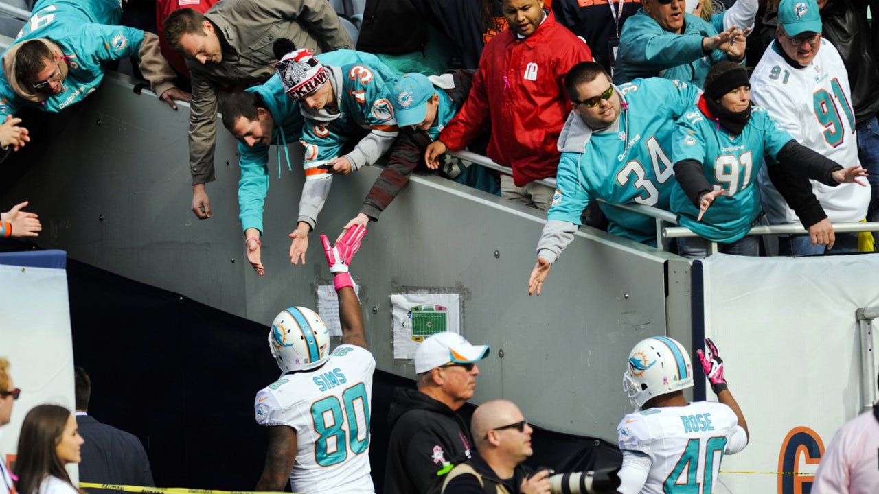 Dolphins notes: Miami hopes to put together elusive win streak
